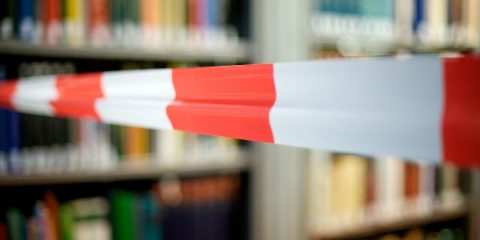 Waarom je altijd afzetlint in huis moet hebben
